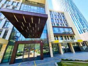 Raiffeisen Bank România lansează primul program propriu de cursuri digitale de investiţii în aplicaţia de mobile banking